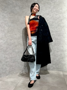 「アイテム（チェスターコート）」を使った、Desigual EXPO STAFFさん（レディース・170cm）の秋コーディネート