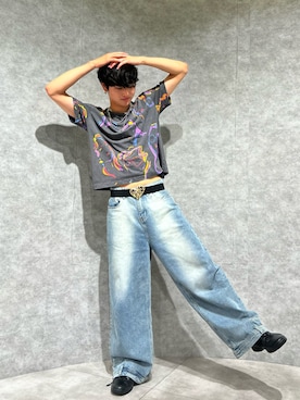 「Desigual（デシグアル）のアイテム（Tシャツ/カットソー）」を使った、Desigual EXPO STAFFさん（メンズ・175cm）の夏コーディネート