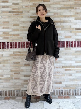 「アイテム（バレッタ/ヘアクリップ、ブラウン系）」を使った、ユキさん（レディース・157cm）の冬コーディネート