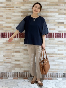 「Elura（エルーラ）の≪CEREMONY≫リュクスベルトバック/633009（ハンドバッグ、イエロー系）」を使った、ユキさん（レディース・157cm）の春コーディネート