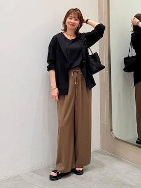 「Elura（エルーラ）のサラサラリラクシーワイドパンツ＜低身長サイズあり＞/656777（其他裤装、ブラウン系）」を使った、mikaxさん（レディース・158cm）の春コーディネート