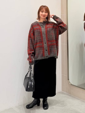 「アイテム（カーディガン/ボレロ）」を使った、mikaxさん（レディース・158cm・40代）の冬コーディネート