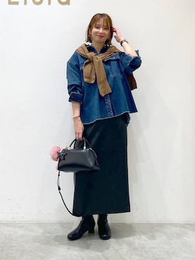 「アイテム（キーホルダー）」を使った、mikaxさん（レディース・158cm）の秋コーディネート