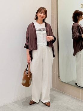 「Elura（エルーラ）のビットパンプス/633014（高跟鞋、ブラウン系）」を使った、mikaxさん（レディース・158cm）の春コーディネート