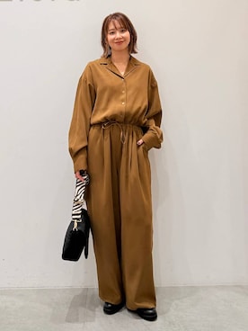 「アイテム（サロペット/オーバーオール）」を使った、mikaxさん（レディース・158cm）の冬コーディネート