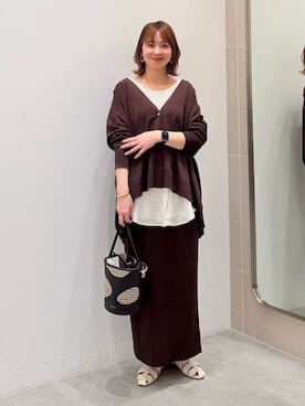 「Elura（エルーラ）のグルカパンプス/637045（高跟鞋、ホワイト系）」を使った、mikaxさん（レディース・158cm）の春コーディネート