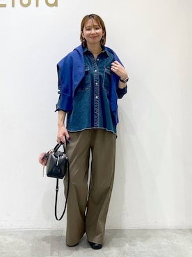 「アイテム（キーホルダー）」を使った、mikaxさん（レディース・158cm・40代）の秋コーディネート