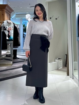 「アイテム（ニット/セーター、シルバー系）」を使った、La boutique BonBonさん（レディース・164cm）の秋コーディネート