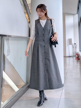 「アイテム（ジャンパースカート）」を使った、haruさん（レディース・163cm）の秋コーディネート