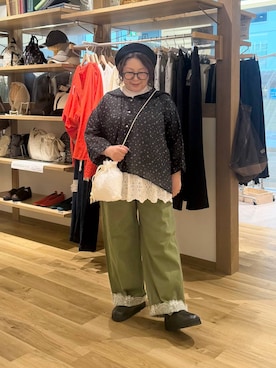 「アイテム（デニムパンツ、グリーン系）」を使った、nan3733さん（レディース・155cm）の秋コーディネート