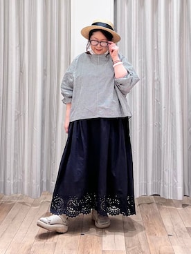 「アイテム（バングル/リストバンド、オレンジ系）」を使った、nan3733さん（レディース・155cm）の春コーディネート