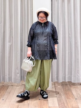 「アイテム（バングル/リストバンド、オレンジ系）」を使った、nan3733さん（レディース・155cm）の夏コーディネート
