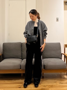 「コーデュロイ」｜「アイテム（オールインワン・サロペット）」を使った、りょーこさん（レディース・163cm）の秋コーディネート