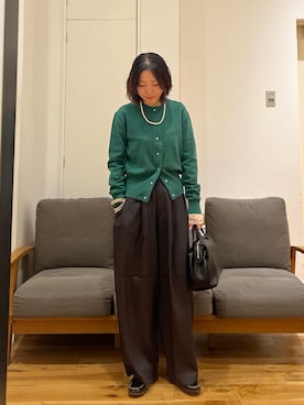 「HARUTA（ハルタ）の『別注』HARUTA×DOORS　キルトローファー（ローファー）」を使った、りょーこさん（レディース・163cm）の秋コーディネート