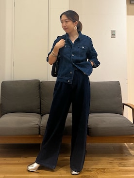「シルバーシューズ」｜「アイテム（デニムジャケット）」を使った、りょーこさん（レディース・163cm）の秋コーディネート