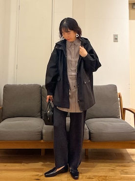 「URBAN RESEARCH DOORS（アーバンリサーチドアーズ）の防風/撥水ドロストフーディ（その他アウター）」を使った、りょーこさん（レディース・163cm）の秋コーディネート