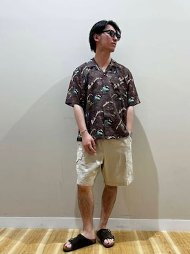 「ITEMS URBANRESEARCH（アイテムズ アーバンリサーチ）の『セットアップ対応』天然素材リネンコットンイージーカーゴショーツ（その他パンツ、ホワイト系）」を使った、西田 龍平さん（メンズ・168cm）の春コーディネート