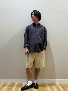 「ITEMS URBANRESEARCH（アイテムズ アーバンリサーチ）の『セットアップ対応』天然素材コットンリネンレギュラーカラーシャツ（シャツ/ブラウス、グレー系）」を使った、西田 龍平さん（メンズ・168cm）の春コーディネート