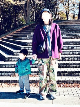 「アイテム（スニーカー）」を使った、Tonnyさん（メンズ・182cm）の秋コーディネート