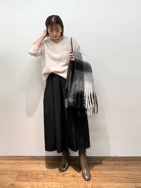 「アイテム（ストール/ショール、ブラック系）」を使った、BY_m.iii.n.aさん（レディース・163cm）の秋コーディネート