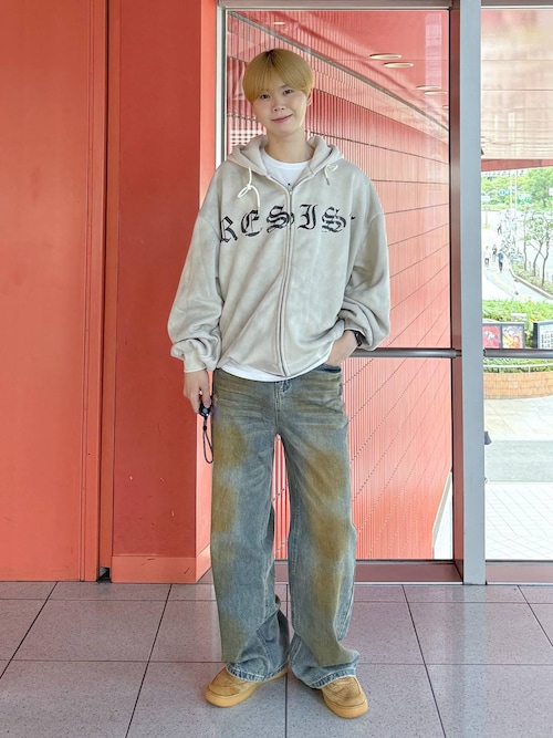 セール】【UNISEX】LAND MUSEUM／ゴシックロゴZIPパーカー（裏起毛