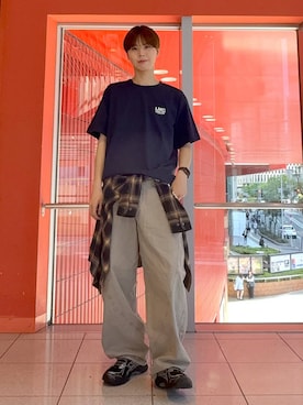 「LMCのアイテム」を使った、dnjsl2l8さん（メンズ・179cm）の春コーディネート