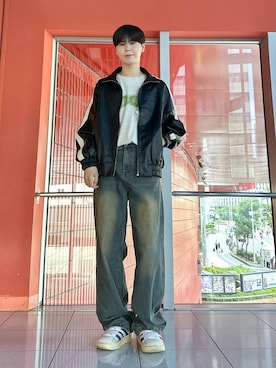 「V2（ブイツー）のアイテム」を使った、dnjsl2l8さん（メンズ・178cm）の秋コーディネート