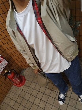 「STUSSY（ステューシー）のアイテム」を使った、ながいさん（メンズ・170cm）の秋コーディネート