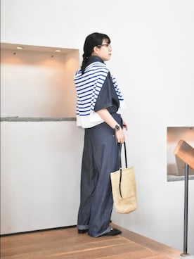 「かぐれ（カグレ）の綿麻デニムハーフスリーブオールインワン（つなぎ/オールインワン、ブルー系）」を使った、おふじさん（レディース・161cm）の春コーディネート