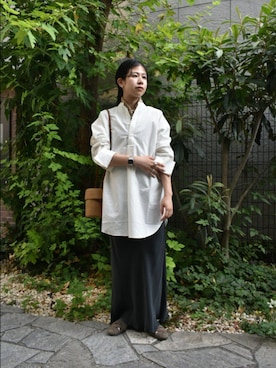 「アイテム（財布/小物、ブラウン系）」を使った、おふじさん（レディース・161cm）の秋コーディネート