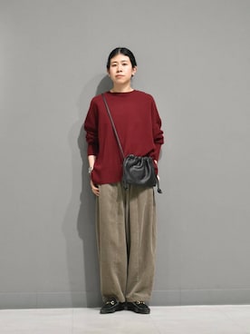 「かぐれ（カグレ）のMORMYRUS　ショルダー巾着バッグ（ショルダーバッグ）」を使った、おふじさん（レディース・161cm）の冬コーディネート