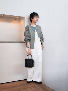「かぐれ（カグレ）のblurhmsROOTSTOCK　52 WIDE CHINO PANTS（チノパンツ、ホワイト系）」を使った、おふじさん（レディース・161cm）の秋コーディネート