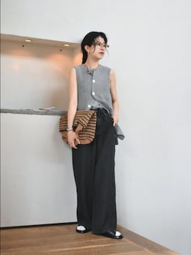 「かぐれ（カグレ）のquitan　FLIGHT GILET（ベスト、ブラック系）」を使った、おふじさん（レディース・161cm）の夏コーディネート