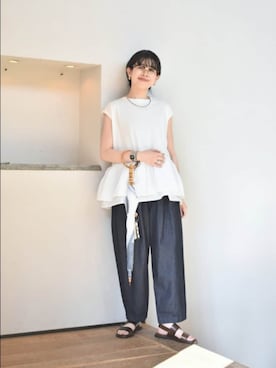 「アイテム（トップス）」を使った、おふじさん（レディース・161cm）の春コーディネート