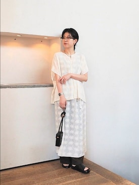 「かぐれ（カグレ）のコットンガーゼ刺繍スカート（スカート、ホワイト系）」を使った、おふじさん（レディース・161cm）の夏コーディネート
