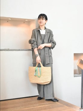 「かぐれ（カグレ）のTO&CO　BELE SHOES（パンプス、ブラック系）」を使った、おふじさん（レディース・161cm）の春コーディネート