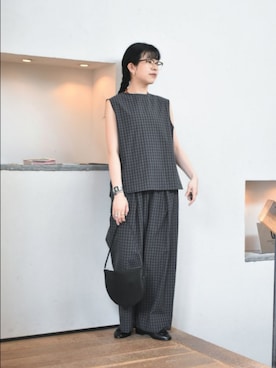 「かぐれ（カグレ）のギンガム2WAYブラウス（シャツ/ブラウス、グレー系）」を使った、おふじさん（レディース・161cm）の春コーディネート