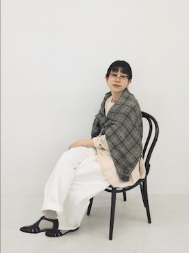 「かぐれ（カグレ）のリネンレーヨンチェックシャツカーディガン（シャツ/ブラウス、ブラック系）」を使った、おふじさん（レディース・161cm）の春コーディネート