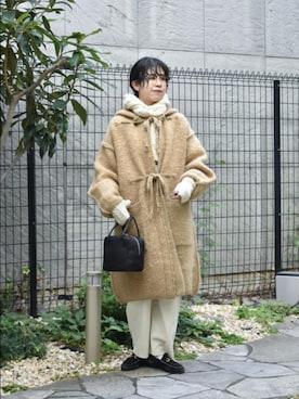 「アイテム（マフラー）」を使った、おふじさん（レディース・161cm）の秋コーディネート