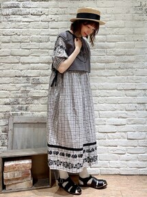 新品TSUHARU by Samansa Mos2☆レースモチーフ刺繍ベストF TSUHARU by Samansa Mos2（ツハルバイサマンサモスモス）の