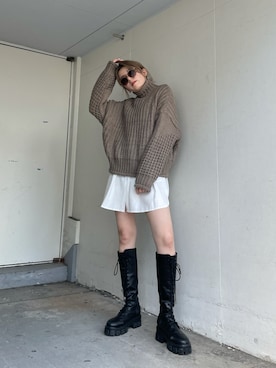 「アイテム（トップス、ベージュ系）」を使った、REINAさん（レディース・158cm）の秋コーディネート