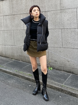 「アイテム（ダウンベスト）」を使った、REINAさん（レディース・158cm・20代）の秋コーディネート