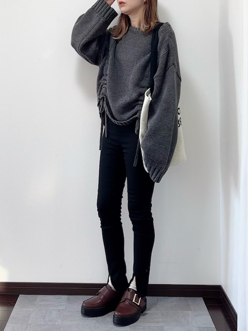 V12 ブラックパンツ 裾リブ付き 31TVKyeNpxL._SR240,220_.jpg