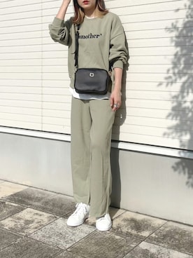 「DHOLIC STYLE（ディーホリックスタイル）のアイテム」を使った、紗衣さん（レディース・158cm）の秋コーディネート