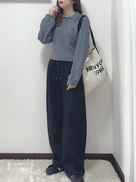「アイテム（スウェットパンツ）」を使った、紗衣さん（レディース・158cm）の秋コーディネート