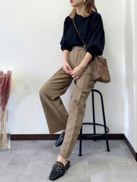 「DHOLIC（ディーホリック）のアイテム（スラックス）」を使った、紗衣さん（レディース・158cm）の秋コーディネート