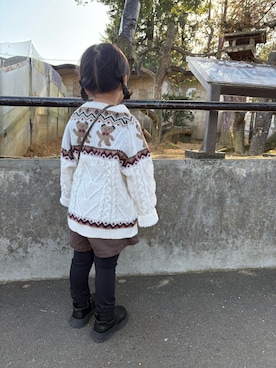 「アイテム（ニット/セーター）」を使った、そっちゃんさん（キッズ・70cm）の秋コーディネート