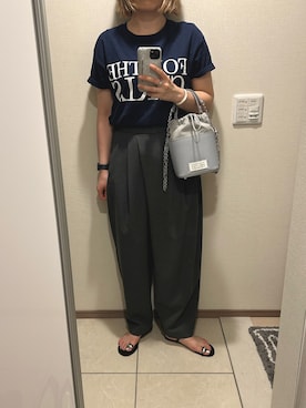 「アイテム（バッグ、ブルー系）」を使った、SKさん（レディース・159cm）の秋コーディネート