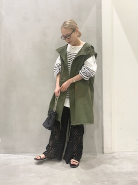 「アイテム（ベスト）」を使った、manamiさん（レディース・156cm）の秋コーディネート