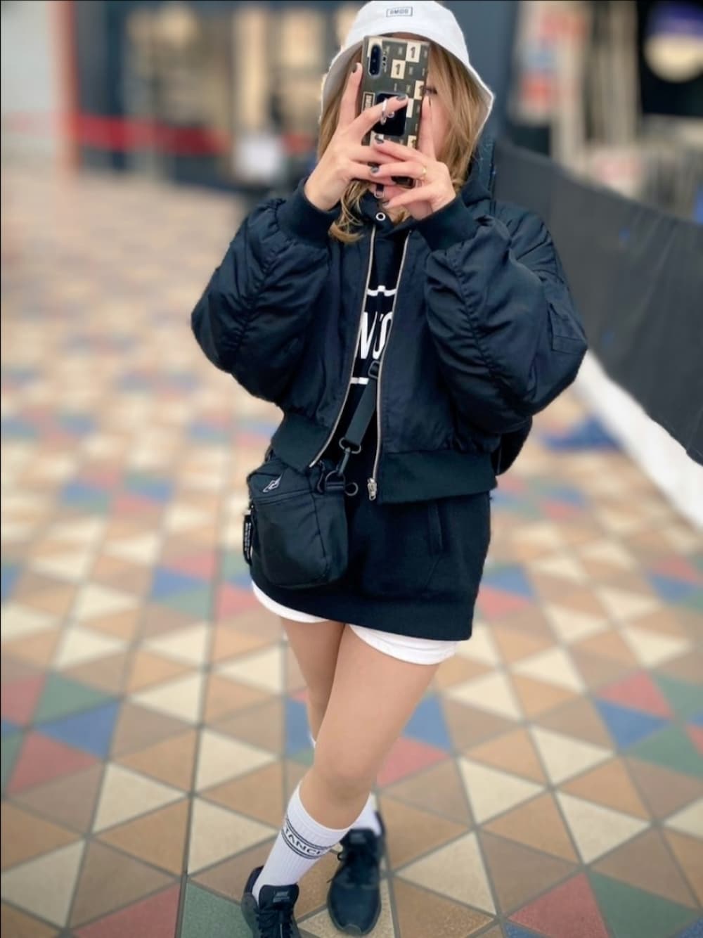 BMSG B-TOWN パーカー BMSGロゴパーカーLサイズ B-Town限定デザイン